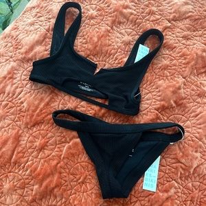 Cole Ribbed Frankie’s Bikini